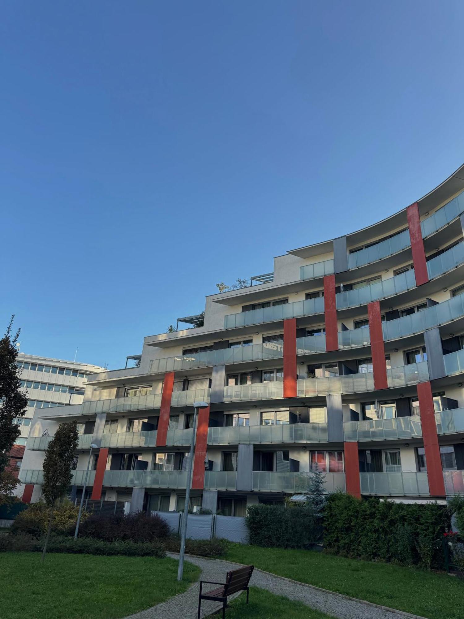 Apartman Palma - 15 Min Od Centra Prahy Praga Zewnętrze zdjęcie